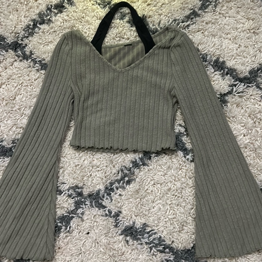 Green crop top